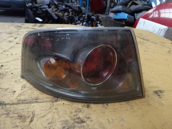 FEU ARRIERE GAUCHE SEAT - Vue 1